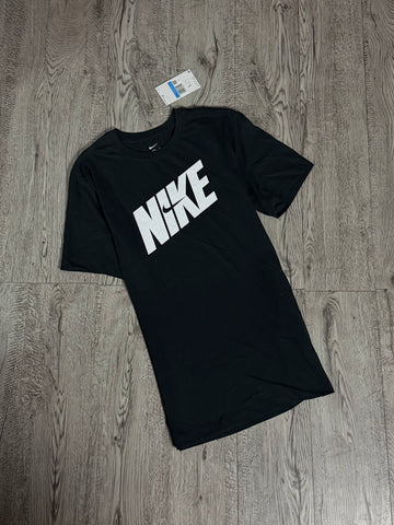 Camiseta Nike Vertical