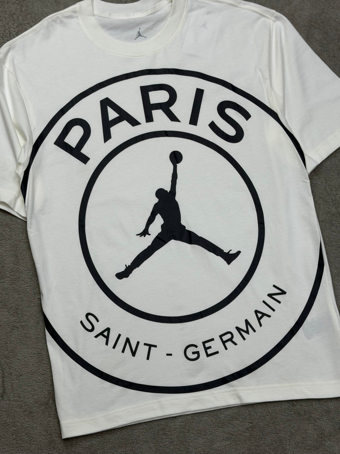 Camiseta Jordan Paris