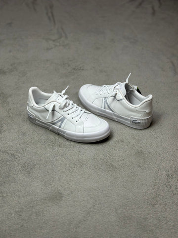 Tênis Lacoste L004