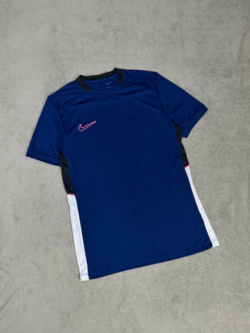 Camiseta Nike Academy 2026