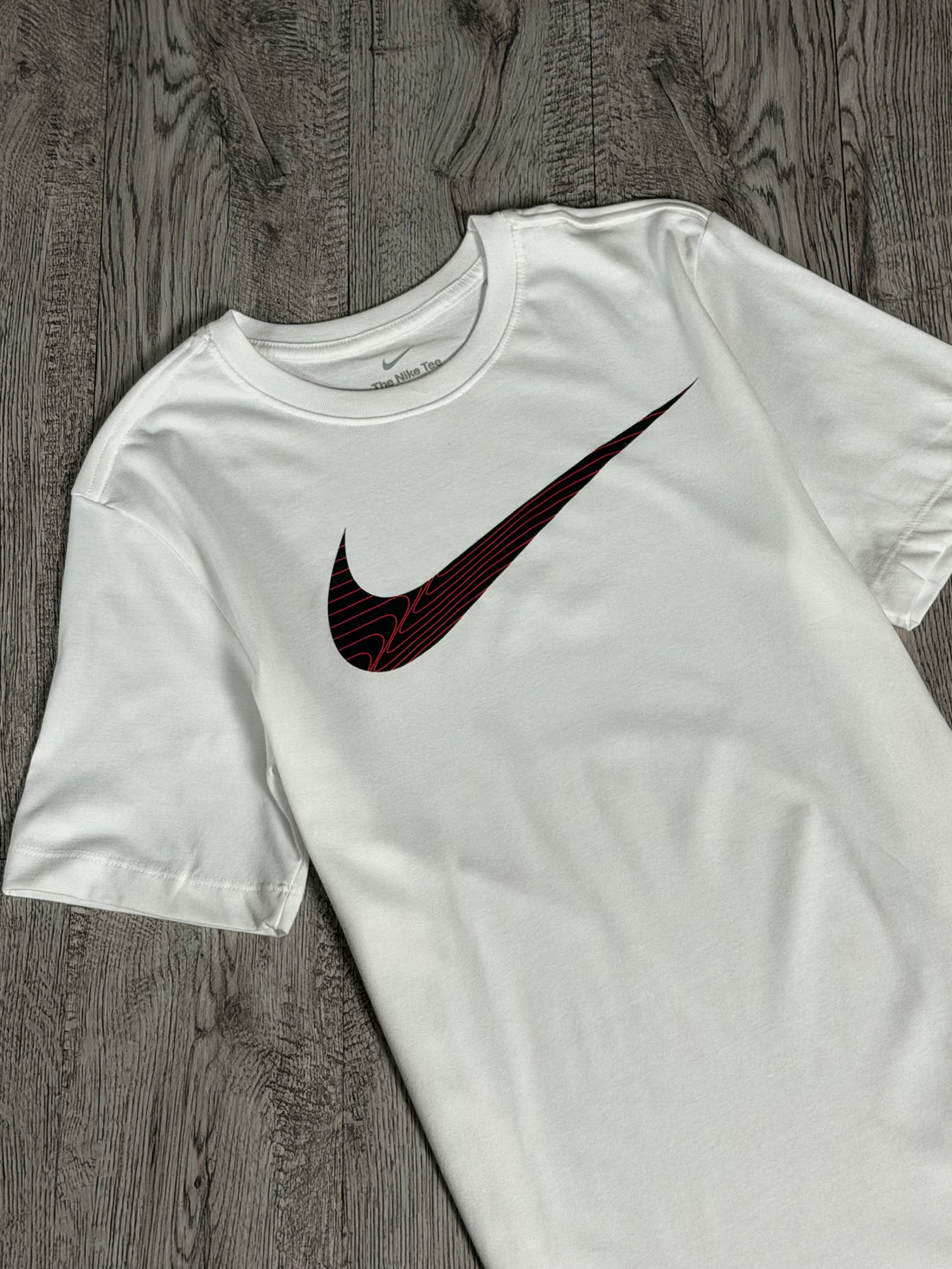 Camiseta Nike Swoosh