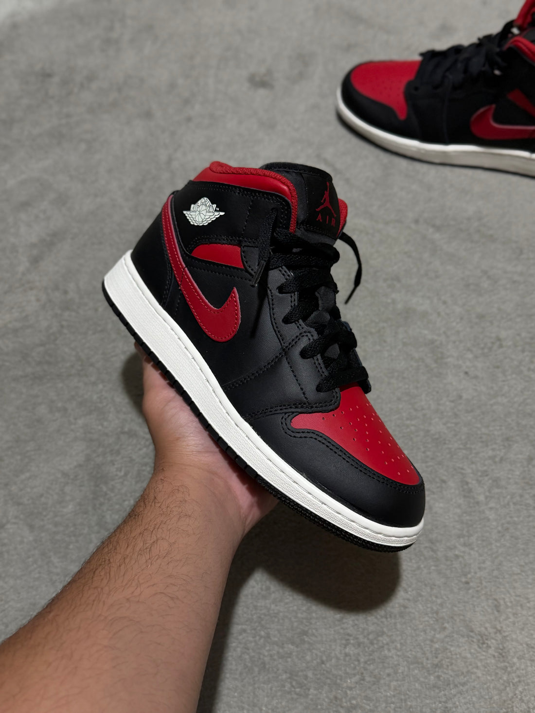 Tênis Jordan 1 Mid