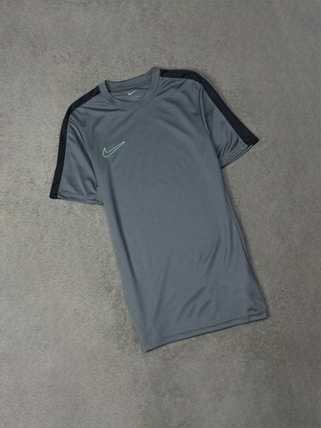 Camiseta Nike Academy 2026